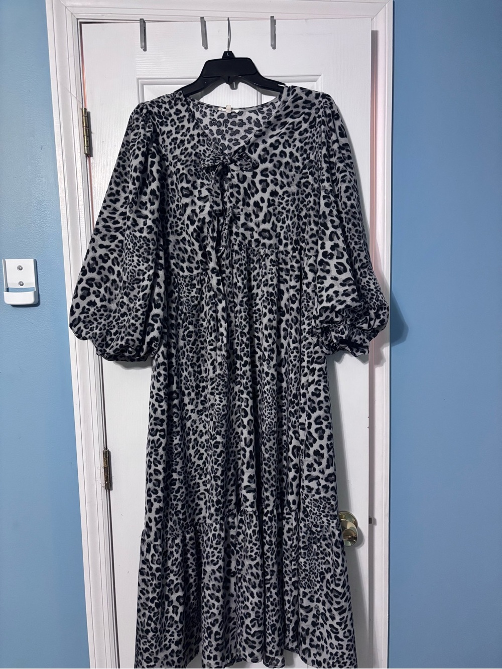 JODIFL Black & White Leopard Puff Sleeve Maxi Dress